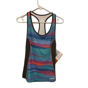 NEW Merrell striped workout running tank striped cut out back size medium.